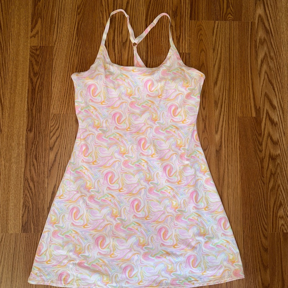 Outdoor Voices Exercise Dress Pink Pastel Swirl Marble Pattern Size Small